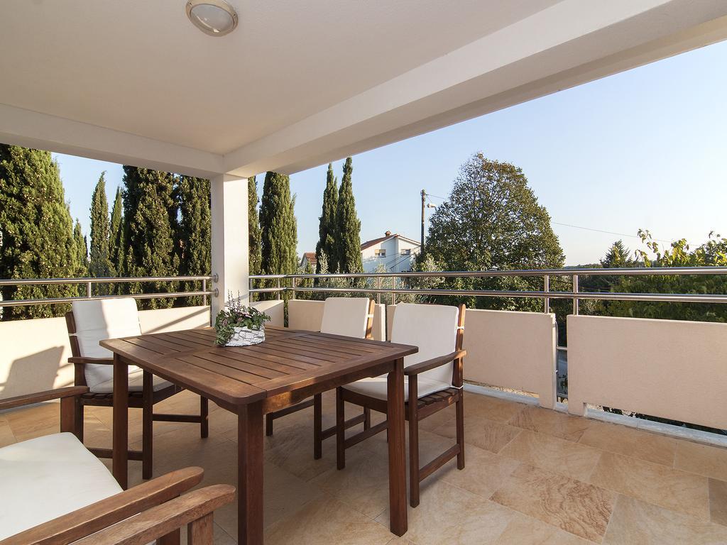 Ceja Near Sea Apartment