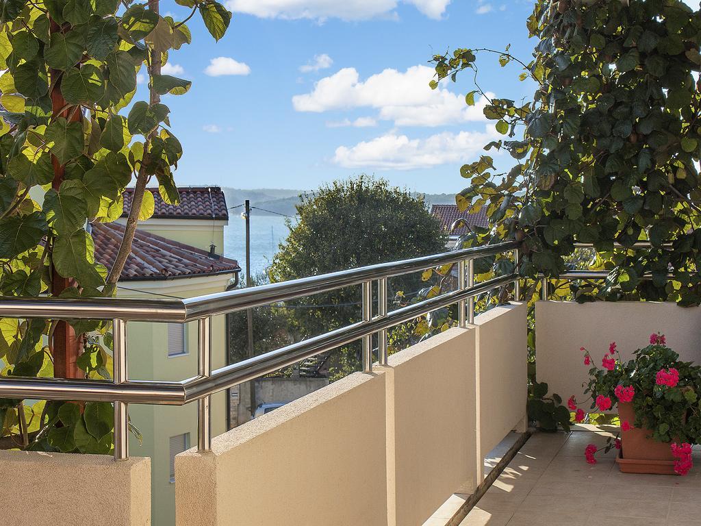 Ceja Near Sea Apartment Medulin