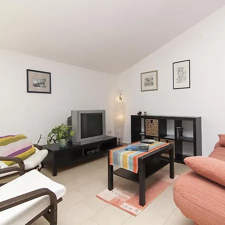 Apartments Ceja Near Sea Medulin Room photo